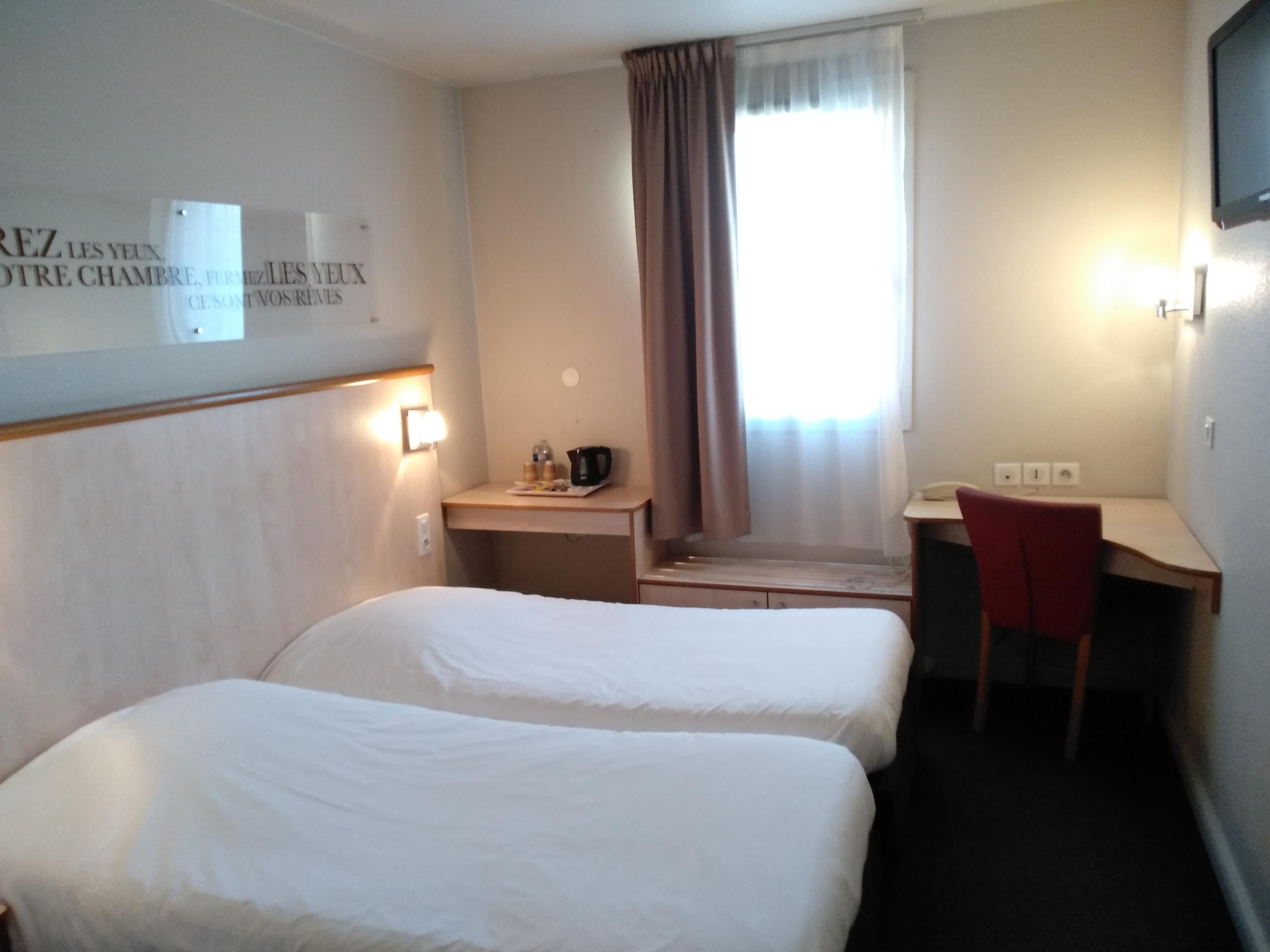 Отель Ibis Styles Lyon Croix Rousse Экстерьер фото
