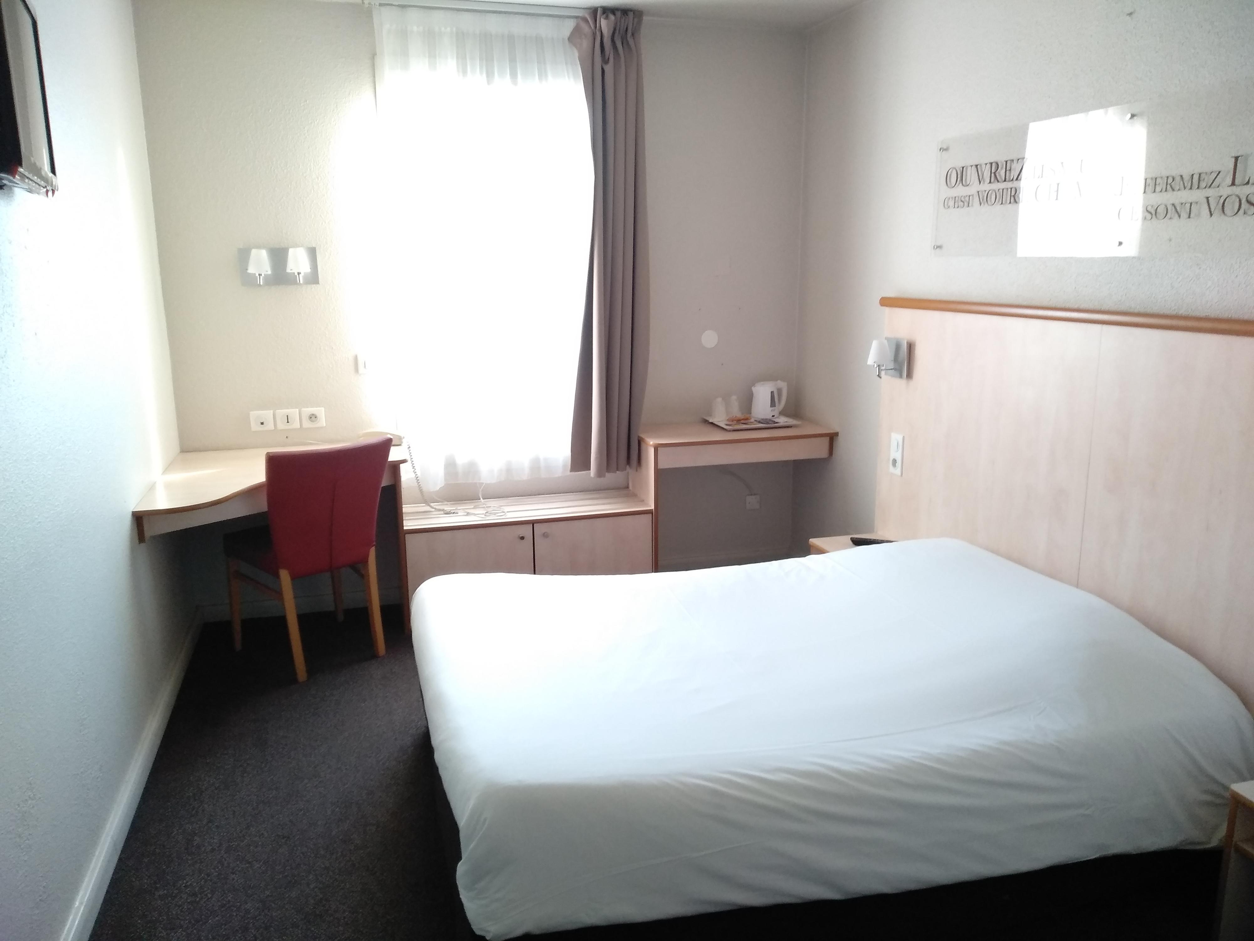 Отель Ibis Styles Lyon Croix Rousse Экстерьер фото
