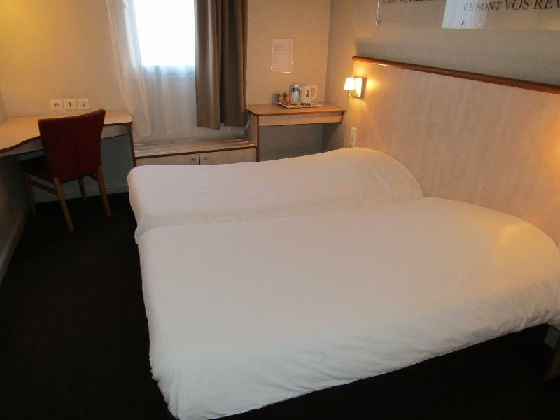 Отель Ibis Styles Lyon Croix Rousse Экстерьер фото