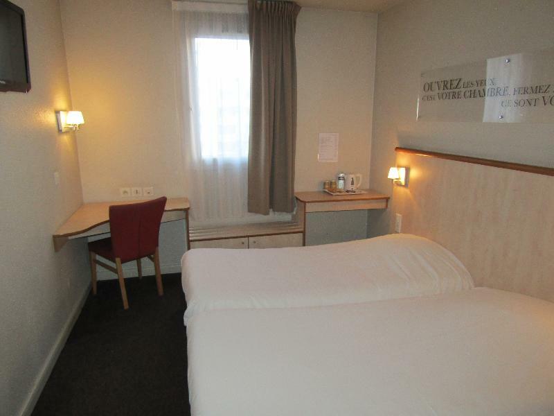 Отель Ibis Styles Lyon Croix Rousse Экстерьер фото